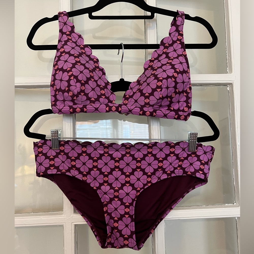 Kate Spade New York RAISIN Flowerspade Printed V-Neck Bikini Swim SET, Large